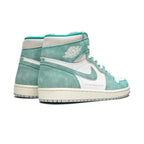 Air Jordan 1 Retro High OG ‘Turbo Green’